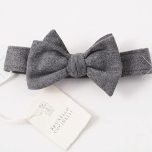 BNWT Brunello Cucinelli self tying bow tie